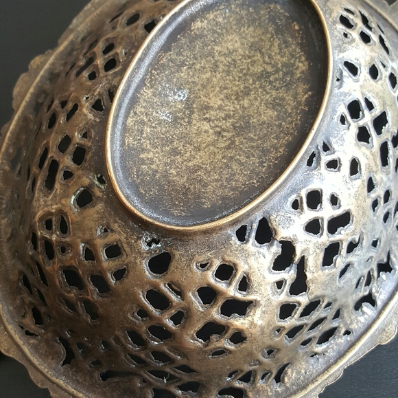 Vintage Brass Basket with Filigree Design - Picture 7 of 7